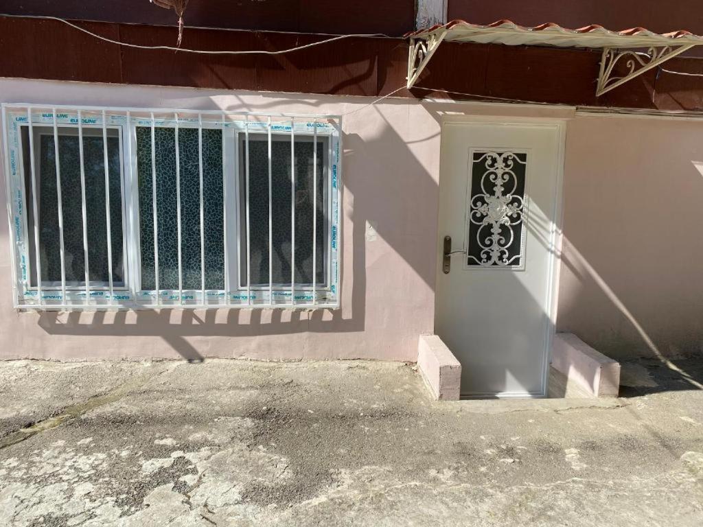 L&L Apartment 2Nd Tbilisi Ngoại thất bức ảnh